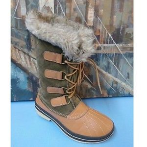 *TARGET BROWN WINTER LEATHER FAUX FUR DUCK BOOTS*